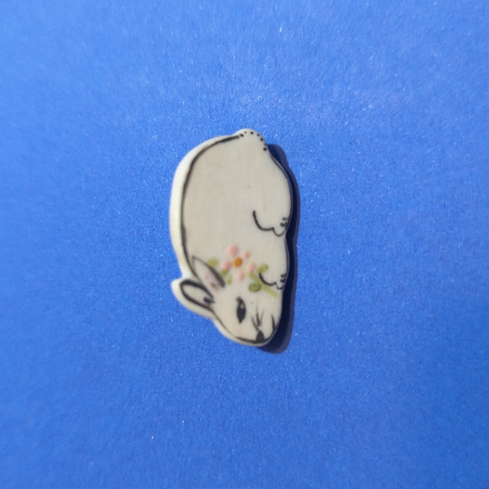 Vintage Ceramic Bunny Rabbit Brooch Pin Easter